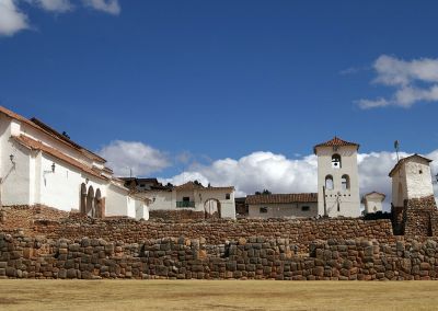 Eglise coloniale de Chinchero - Vallée Sacrée